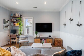 60 Romsey St in Boston, MA - Building Photo - Building Photo