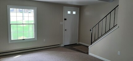 638 Peachview Ln in Duncansville, PA - Building Photo - Building Photo
