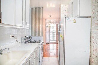 464 Neptune Ave in Brooklyn, NY - Building Photo - Building Photo