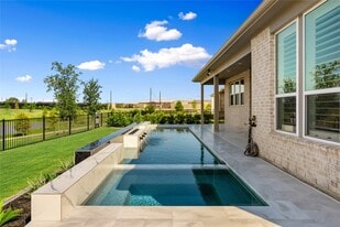 29814 Smoky Ridge Rd in Fulshear, TX - Building Photo