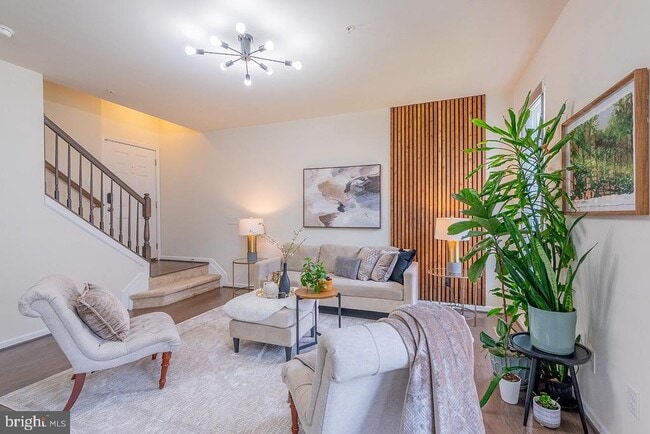 43376 Town Gate Square in Chantilly, VA - Building Photo - Building Photo