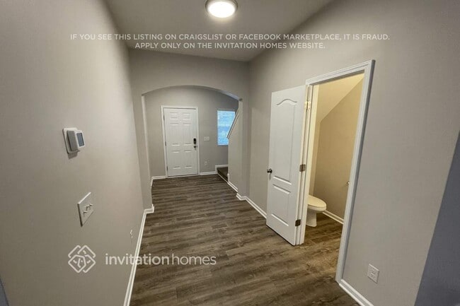 136 Autumn Bluff Cir in Mount Holly, NC - Building Photo - Building Photo