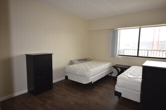 255 E Beaver Ave in State College, PA - Building Photo - Building Photo