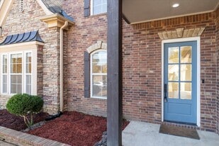 12123 Brooks River Dr in Arlington, TN - Building Photo