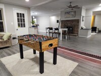 420 Downey Pl photo'