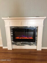 1191 Calle Contento in Thousand Oaks, CA - Building Photo - Building Photo