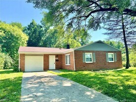 3844 Lori Sue Ave in Dayton, OH - Building Photo