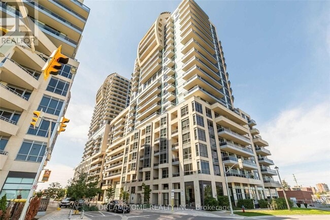 property at 9201 Yonge St