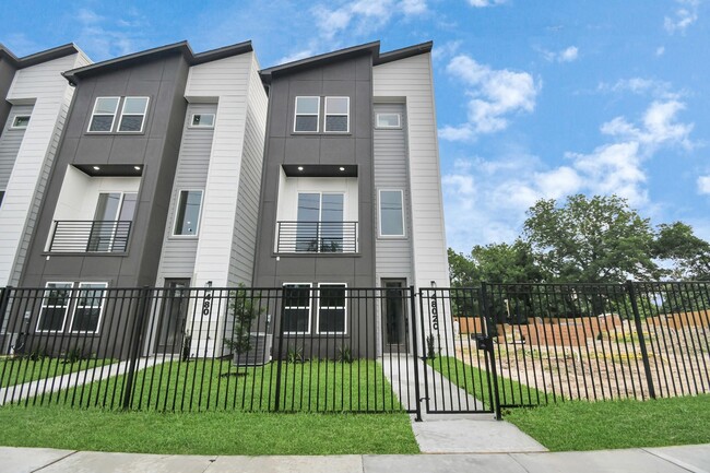property at 4802 Elysian St