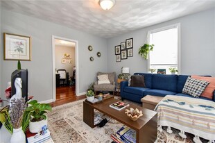 6 Trenton St in Providence, RI - Building Photo