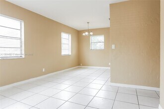 1531 NW 12th Ct in Fort Lauderdale, FL - Building Photo - Building Photo