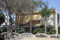 11620 Bellflower Blvd in Downey, CA - Foto de edificio - Building Photo