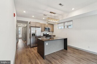 411 W Berks St in Philadelphia, PA - Building Photo - Building Photo
