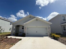 3516 Maple Grv Wy in Plant City, FL - Building Photo