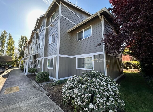property at 1670 SW Mulberry Pl