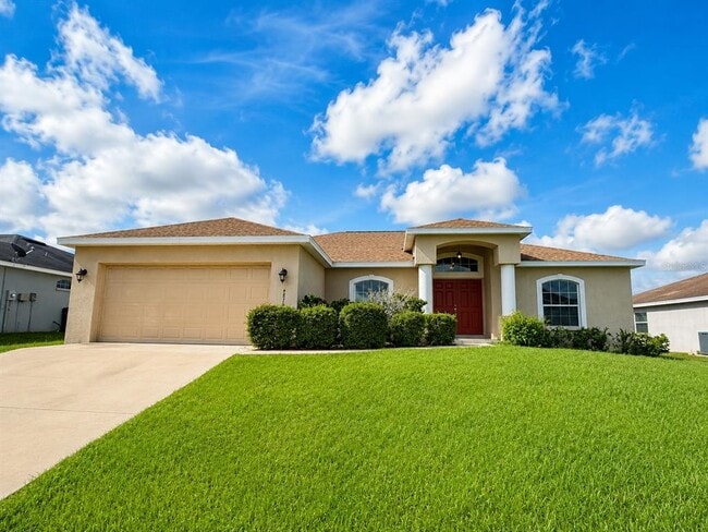 property at 4876 Summerfield Cir