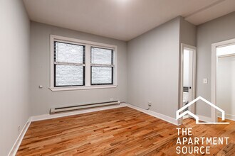 4546 N Damen Ave in Chicago, IL - Building Photo - Building Photo