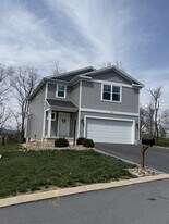 166 Gwenedd Ln in Bellefonte, PA - Building Photo