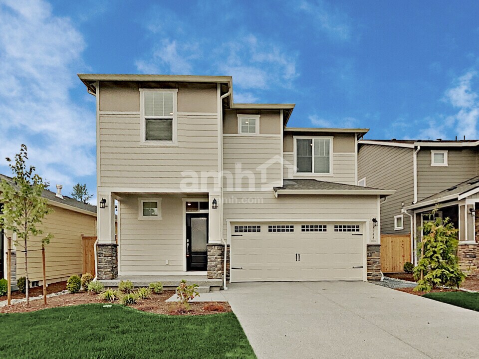 5748 86th Dr NE in Marysville, WA - Building Photo