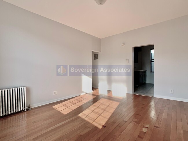 609 W 177th St in New York, NY - Building Photo - Building Photo