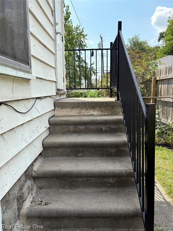 319 W Parent Ave in Royal Oak, MI - Building Photo - Building Photo