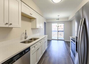 222 Main St in Evanston, IL - Building Photo - Building Photo