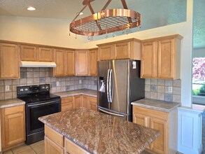 866 W Horizon Way in Nampa, ID - Building Photo - Building Photo