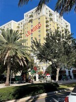 628 Cleveland St in Clearwater, FL - Building Photo