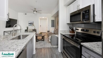 1811 E Apache Blvd in Tempe, AZ - Building Photo - Building Photo