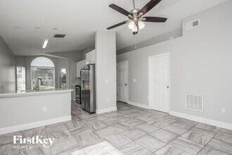 4117 Berkshire Bay Ct in Orlando, FL - Building Photo - Building Photo