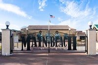 Apartments in Crystal Lake, IL