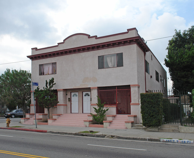 2611 W 17th St in Los Angeles, CA - Building Photo - Building Photo