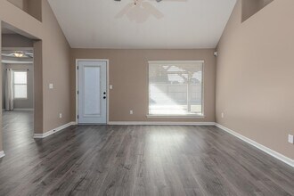 12387 Bevan Dr in Arlington, TN - Building Photo - Building Photo