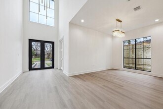 5513 Pagewood Ln in Houston, TX - Building Photo - Building Photo