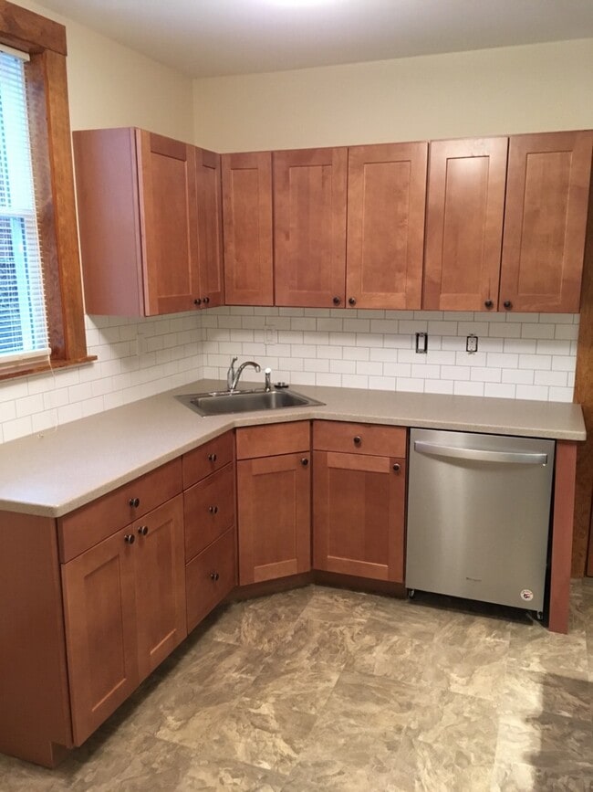 55 Monastery Rd, Unit 1