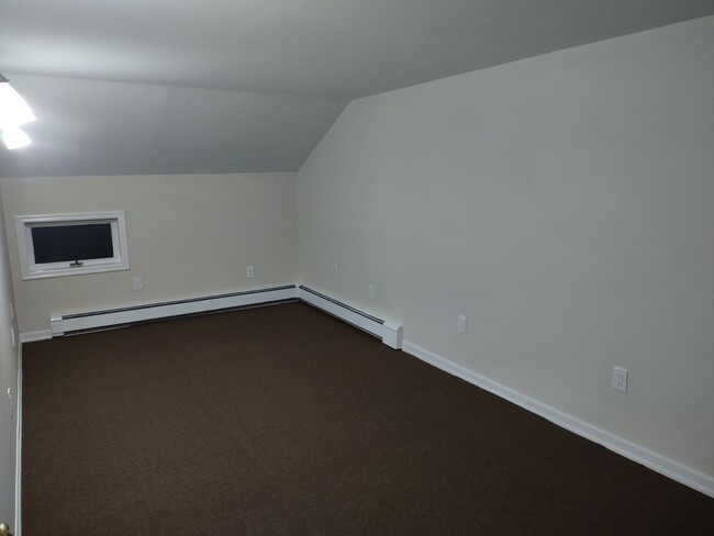 164 Auburn St in Meshoppen, PA - Foto de edificio - Building Photo