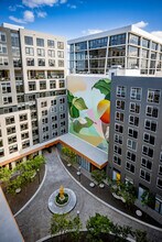 276 NW 31st St, Unit S1 in Miami, FL - Building Photo - Building Photo