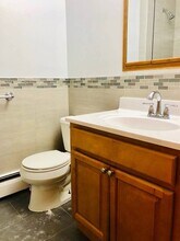 135-32 82nd Ave in Queens, NY - Foto de edificio - Building Photo