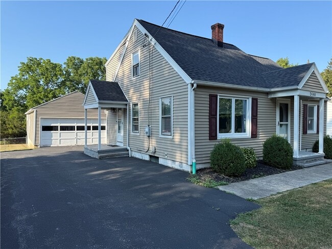 2448 Westside Dr in North Chili, NY - Building Photo - Building Photo