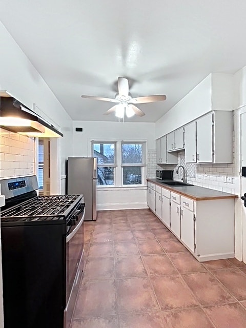 3365 E Scarborough Rd, Unit 2 in Cleveland Heights, OH - Foto de edificio - Building Photo