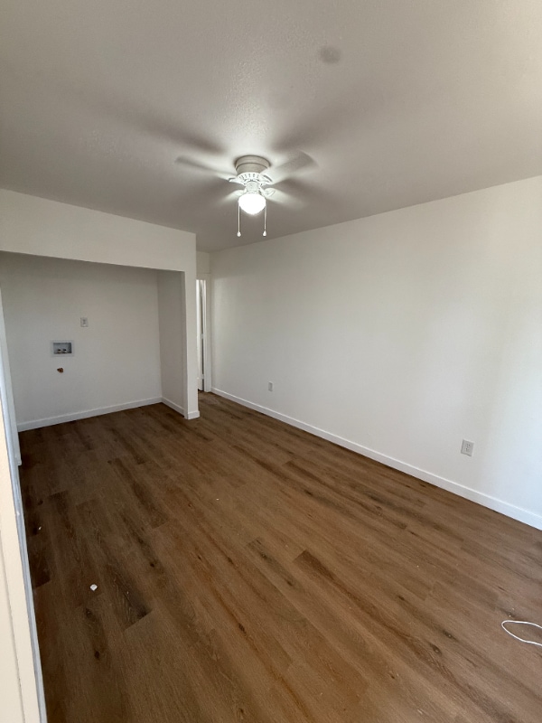 5345 W Ave L8 in Lancaster, CA - Building Photo - Building Photo