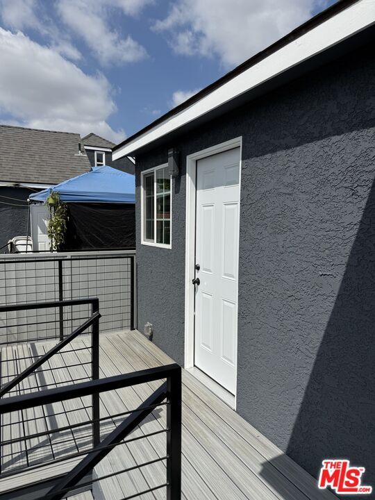 9506 San Pedro St in Los Angeles, CA - Building Photo - Building Photo
