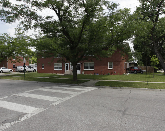 3800 N 52nd St in Lincoln, NE - Building Photo - Building Photo