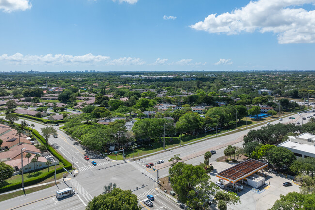 Mission Viejo Condos in Boca Raton, FL - Foto de edificio - Building Photo