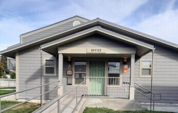 3655 Maiben Ave in Ammon, ID - Building Photo - Building Photo
