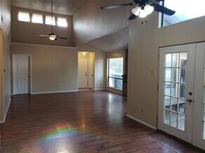 557 Prairie Dell St in Lewisville, TX - Building Photo - Building Photo