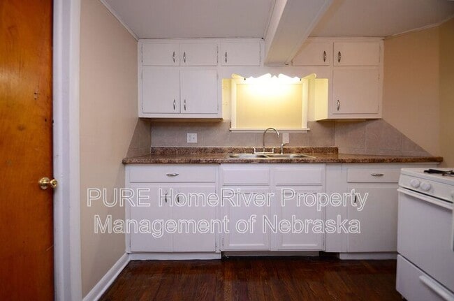 property at 1021 S 30th Ave