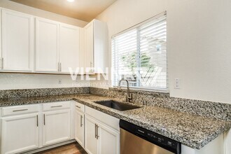 3024 Welton Cir in Roseville, CA - Building Photo - Building Photo