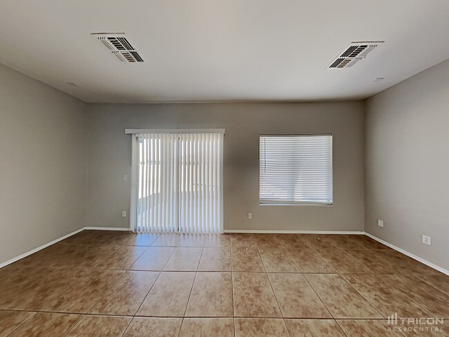 38168 W Santa Clara Ave in Maricopa, AZ - Building Photo - Building Photo