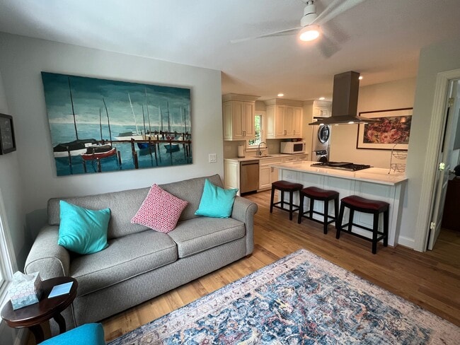 332 Lamont Dr, Unit 332 Lamont Dr. Decatur